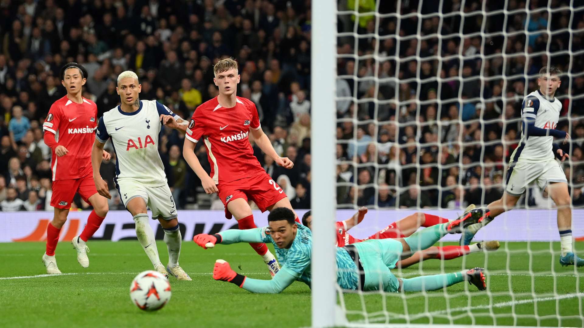 阿维斯不但 阿维斯不但